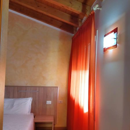 Vila Al Cavaliere Pordenone Exteriér fotografie