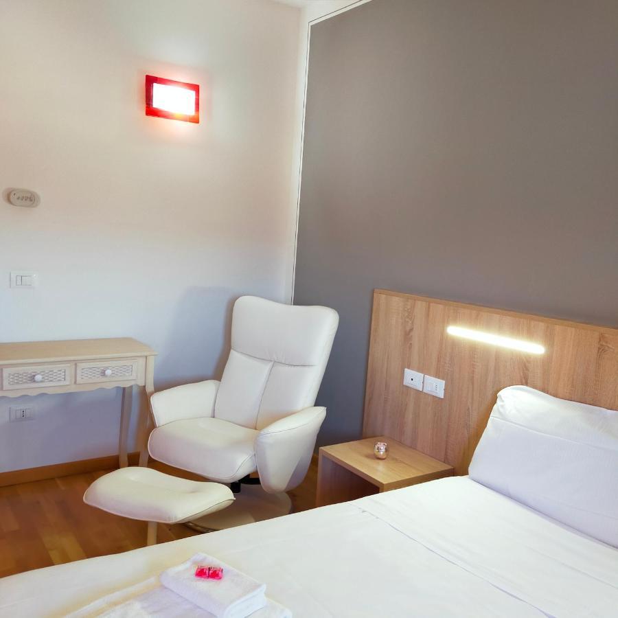 Vila Al Cavaliere Pordenone Exteriér fotografie