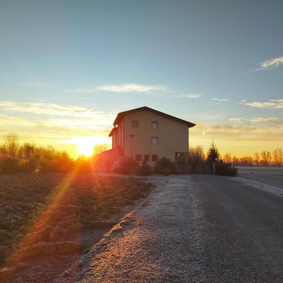 Vila Al Cavaliere Pordenone Exteriér fotografie